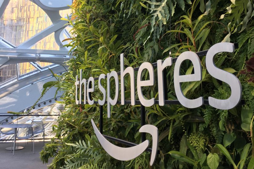 AWS Outposts - bringing the Cloud experience home